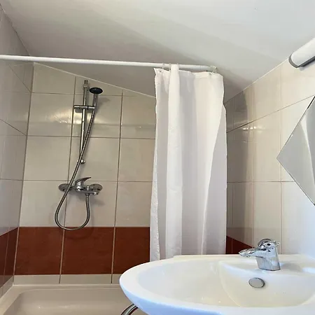 Josipa Vela Luka- With Balcony And Sea View Vela Luka