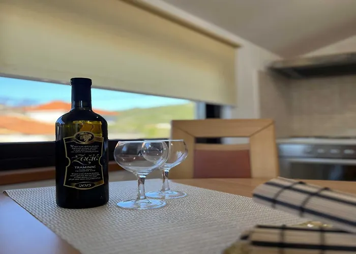 Josipa Vela Luka- With Balcony And Sea View Apartman Vela Luka