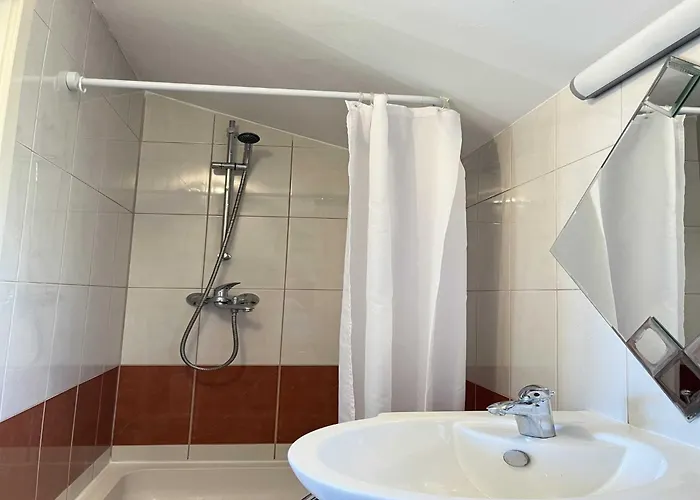 Josipa Vela Luka- With Balcony And Sea View Vela Luka